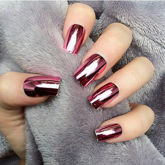 Mastering the Art of Applying Nail Chrome Powder: A Step-by-Step Guide