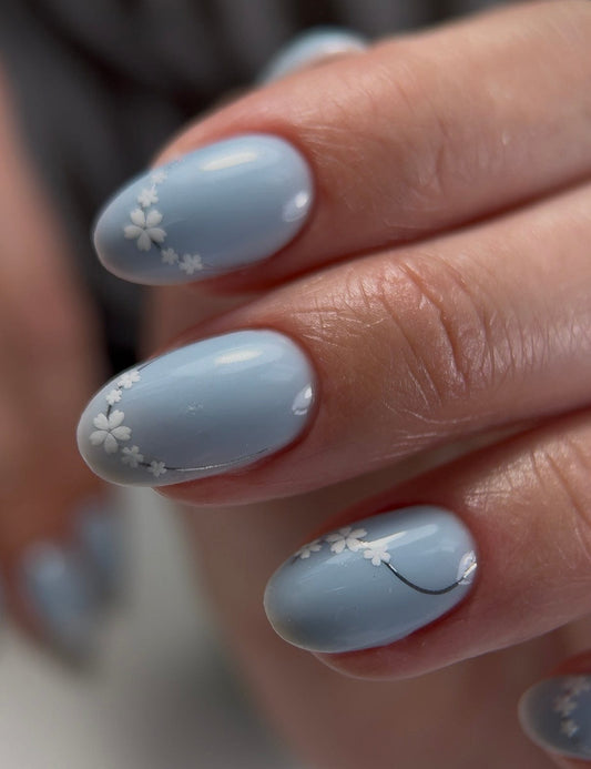 UA Slider 2D Nail Decal CF-557 Nail Decal Silver FOIL/ White Daisy Chain/Soft Floral Curves/ Heart Accents /French Tips/ Romantic /Floral Nail Art