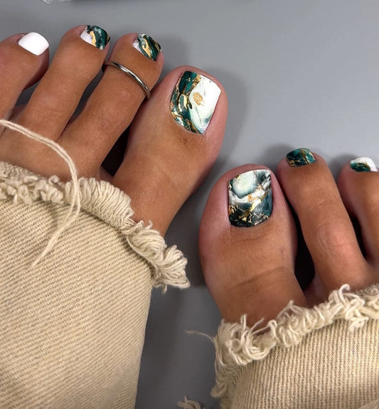 UA Slider Nail Wrap Films Pedicure Nail Wrap Films - Gold Foil – Full Toe Nail Art for Easy Pedicure