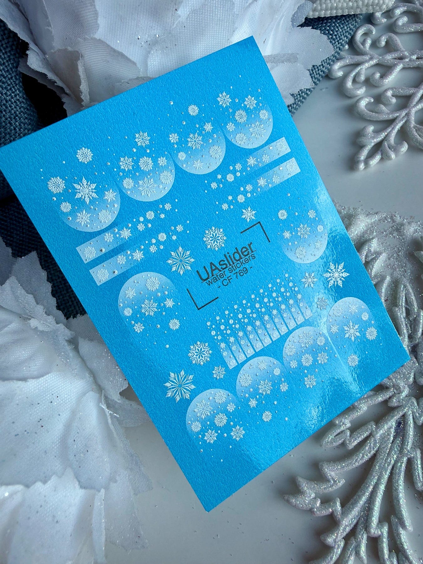 UA Slider 2D Nail Decal CF-769 Winter Snowfall Snowflake Gradient Foil