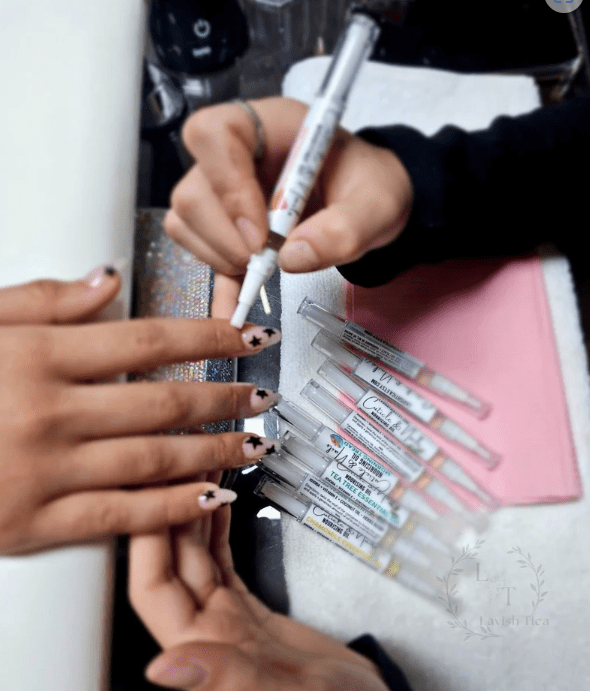 Lavishtica Nail Care Products Nails Cuticle Oil Pen Repairing Cuticle Oil, Therapeutic Nail and Cuticle Oil - Lavishtica