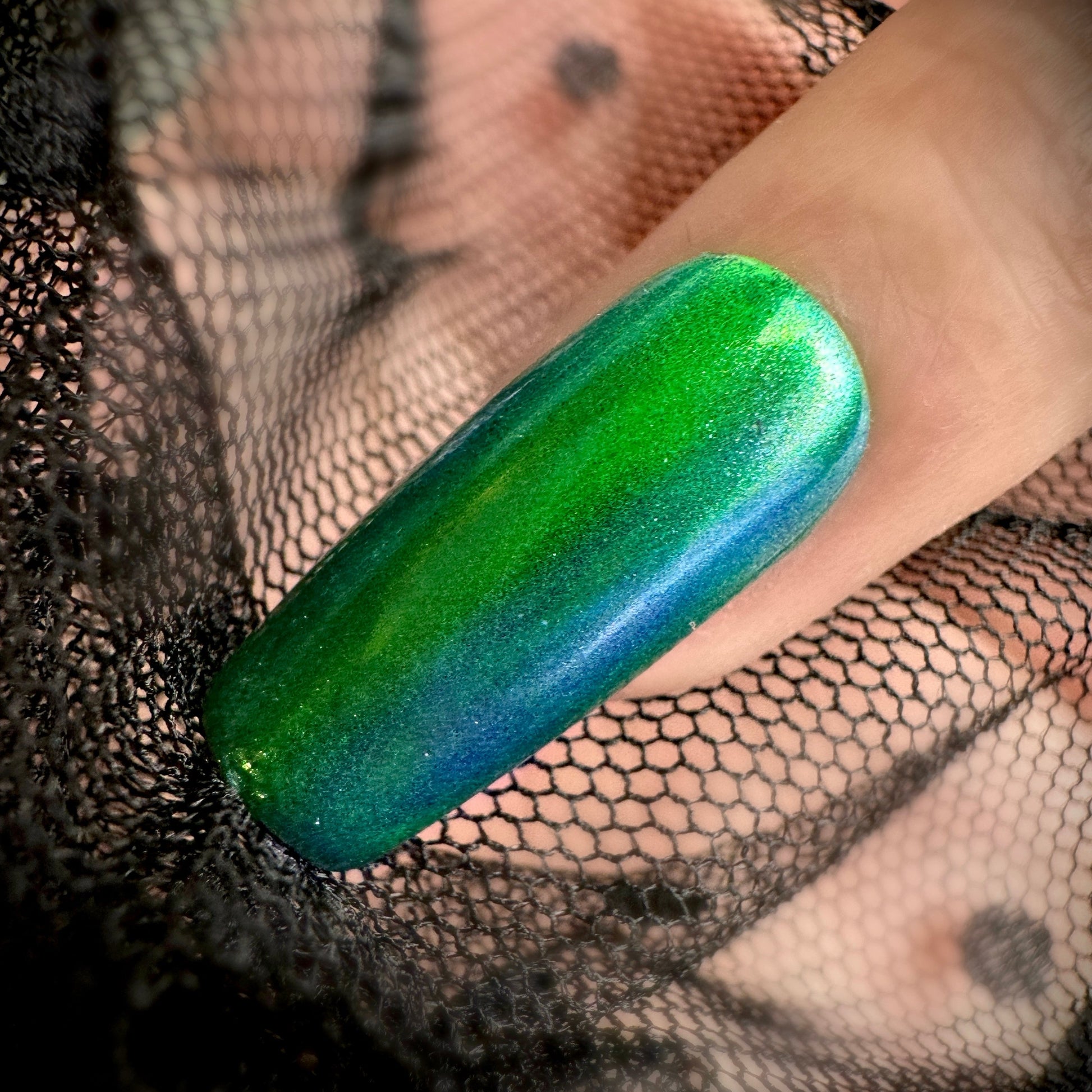 Xochiquetzal - Goddess Collection / Chameleon Color Shifting Nail Chrome Powder - Xochi Nail Designs LLC