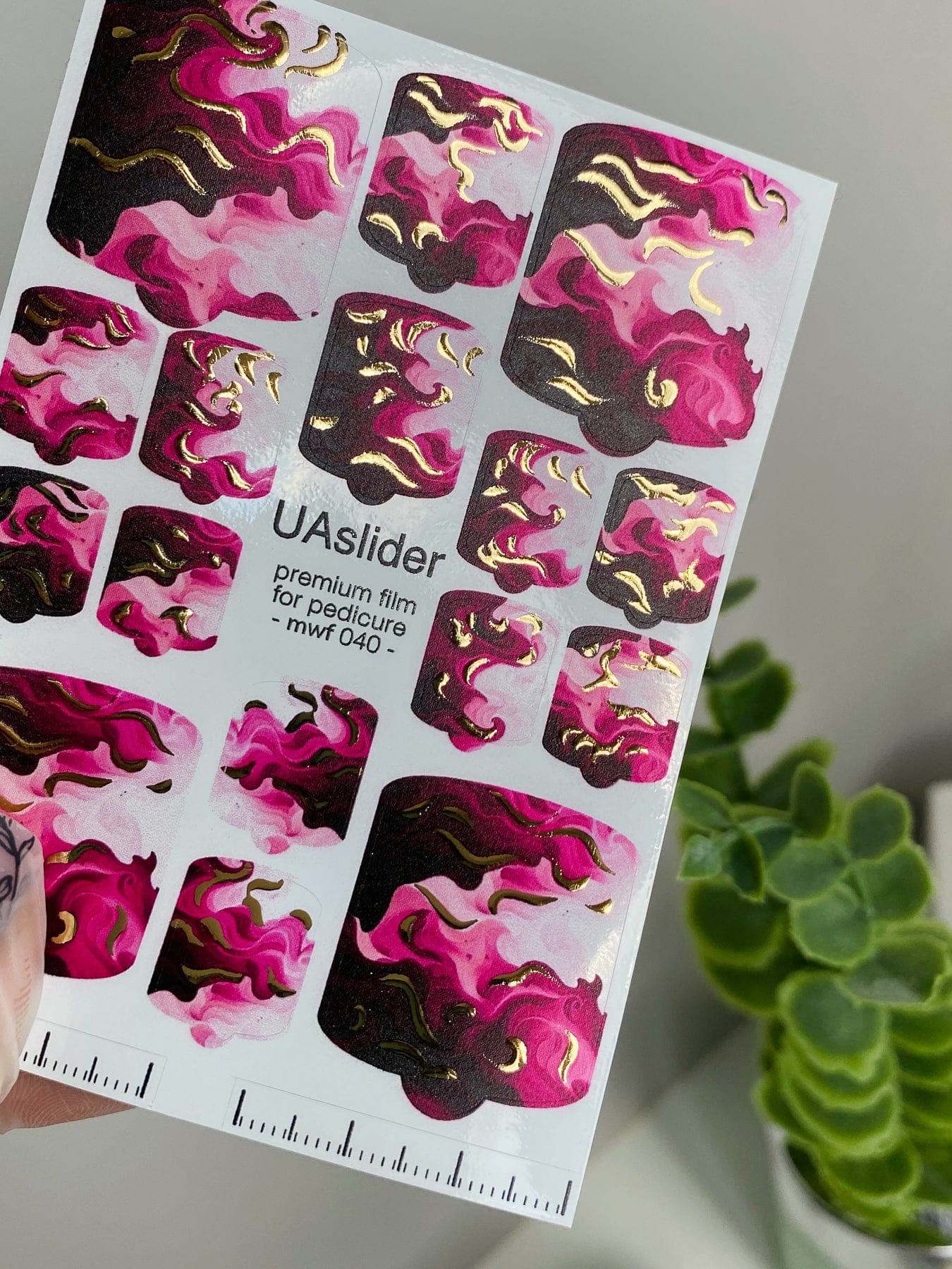 UA Slider Nail Wrap Films MWF-040 Pedicure Nail Wrap Films - Gold Foil – Full Toe Nail Art for Easy Pedicure