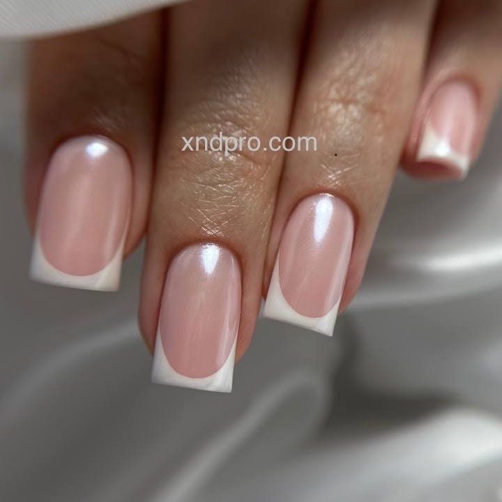 SCR700 / Moonstone White Chrome Nail Powder, Glazed Effect, Nail Powder White Pearl White - Xochi Nail Designs LLC